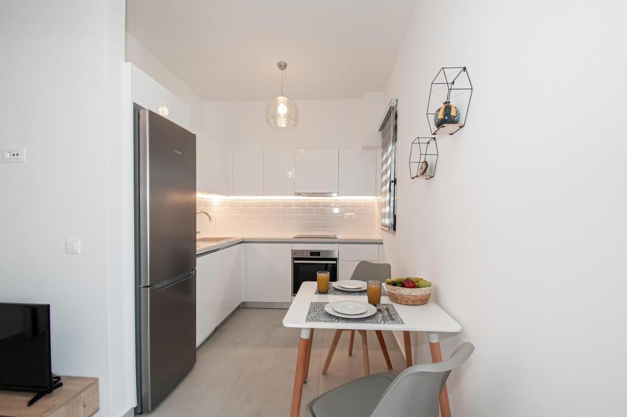 Anesis Town Apartments Rhodes City 外观 照片